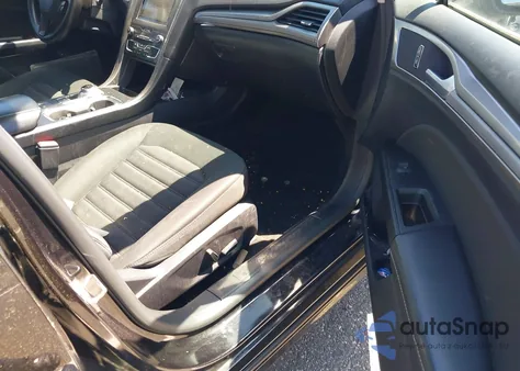 2019 Ford Fusion Hybrid Se z USA, uszkodzony, nr VIN 3FA6P0LU8KR192071